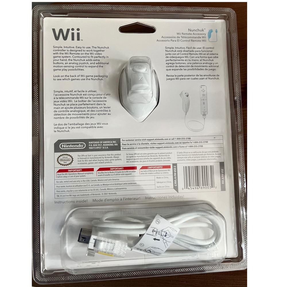 NWT Nintendo Wii NunchuK Accessory RVL-A-FW-USZ White Authentic 2 Pack - Picture 3 of 8